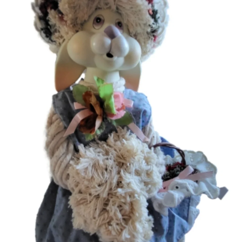 VTG Cottage Core Mop Bunny Rabbit Shelf Sitters Ceramic Head House of Lloyd .  *